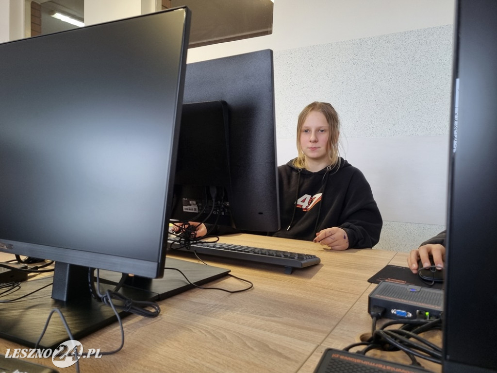 Otwarcie nowej pracowni komputerowej w SP nr 5