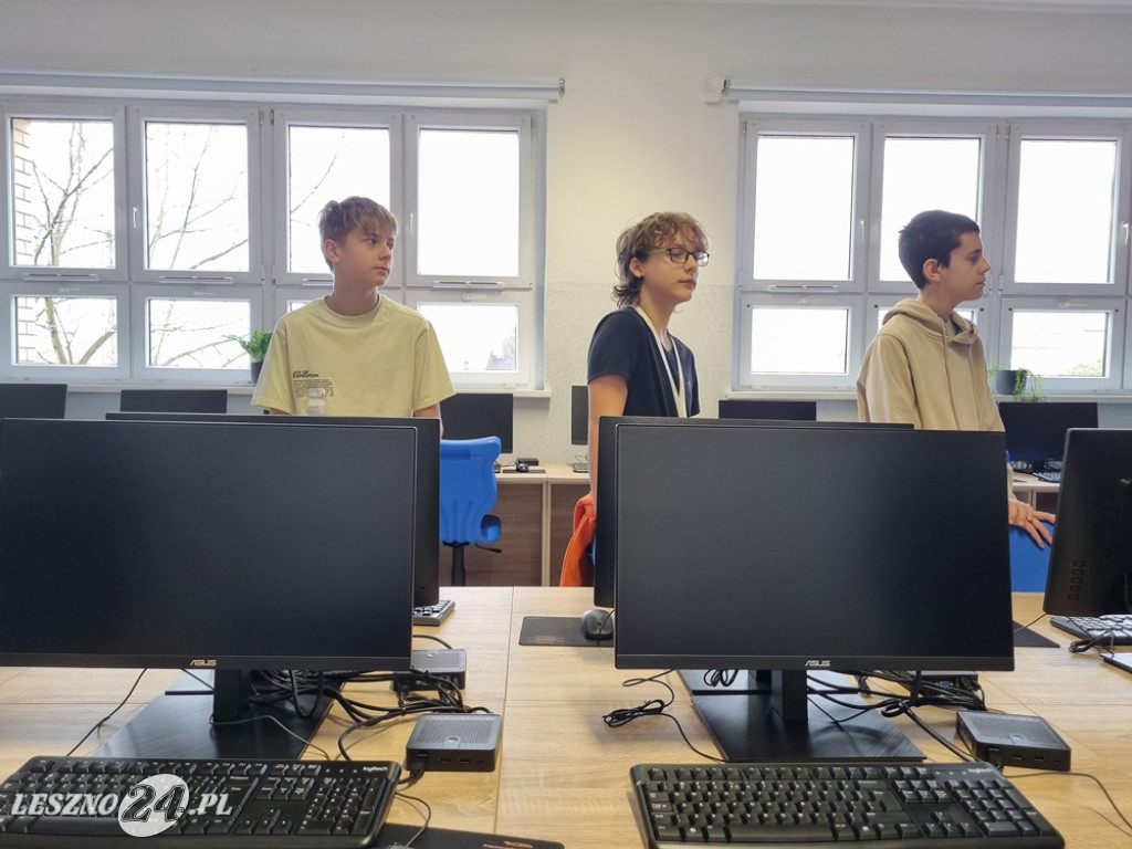 Otwarcie nowej pracowni komputerowej w SP nr 5