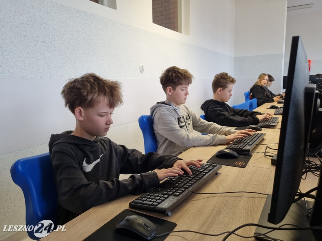 Otwarcie nowej pracowni komputerowej w SP nr 5