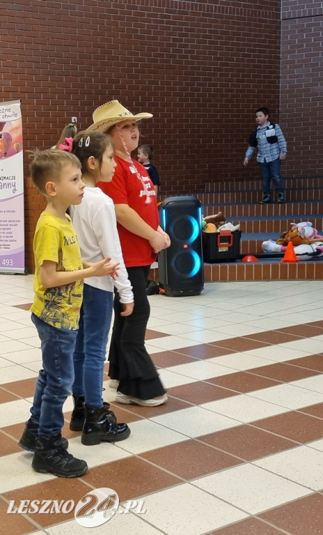 Zabawa karnawałowa Stowarzyszenia Dzieciom Niepełnosprawnym