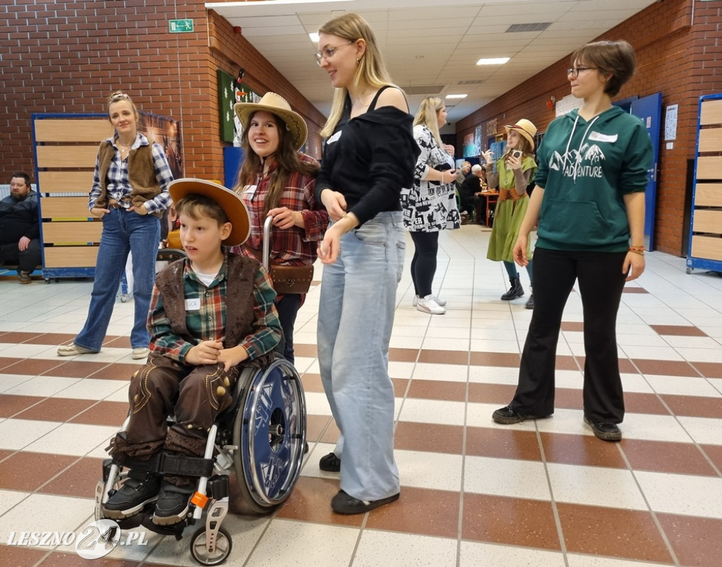 Zabawa karnawałowa Stowarzyszenia Dzieciom Niepełnosprawnym