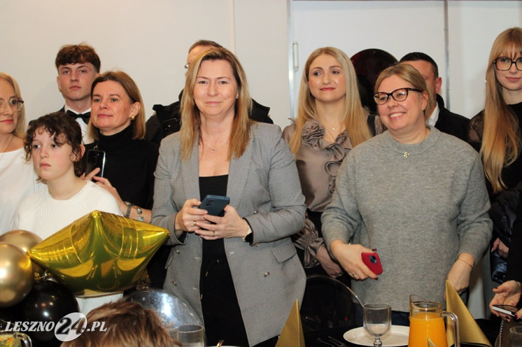 Studniówka II LO w Lesznie w Oazie w Kłodzie