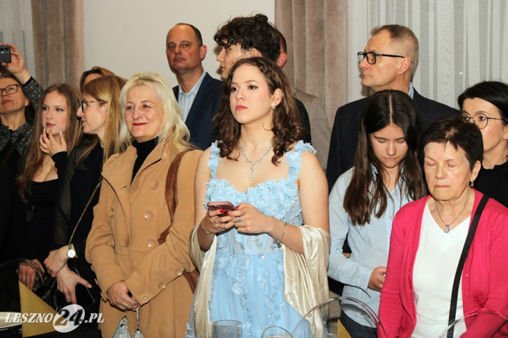 Studniówka II LO w Lesznie w Oazie w Kłodzie