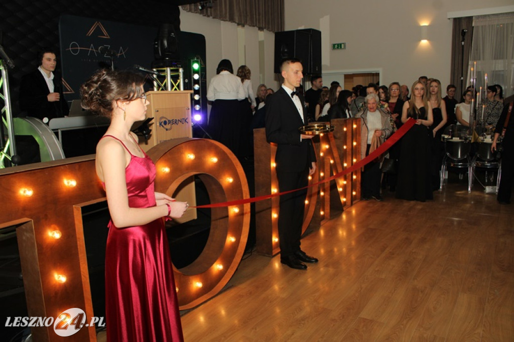 Studniówka II LO w Lesznie w Oazie w Kłodzie