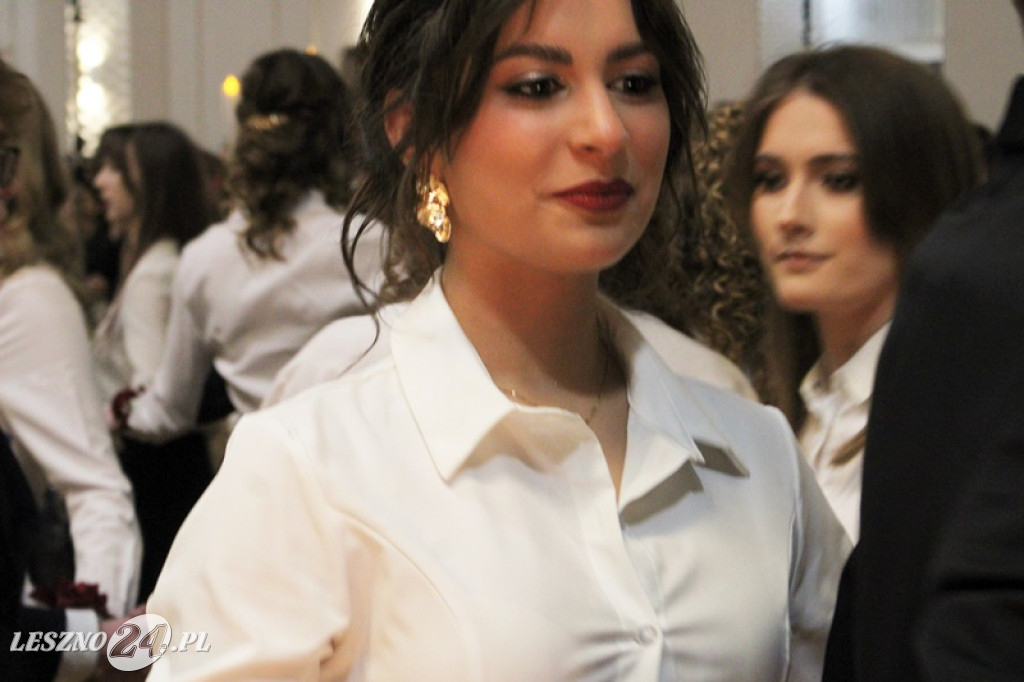 Studniówka II LO w Lesznie w Oazie w Kłodzie