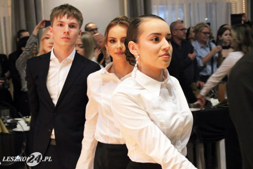 Studniówka II LO w Lesznie w Oazie w Kłodzie