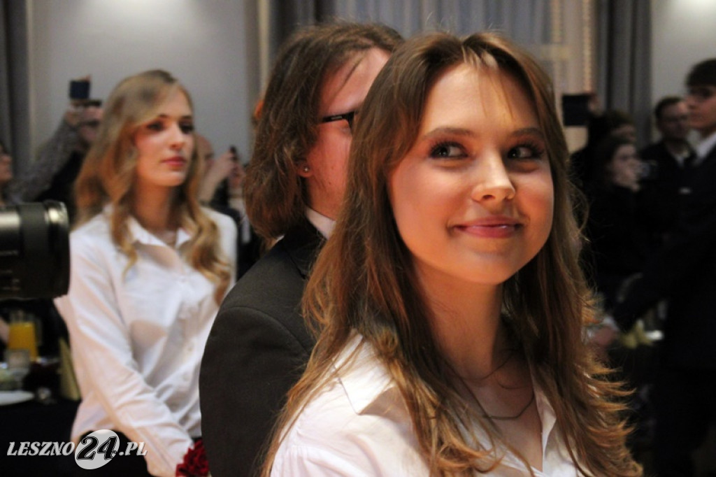 Studniówka II LO w Lesznie w Oazie w Kłodzie