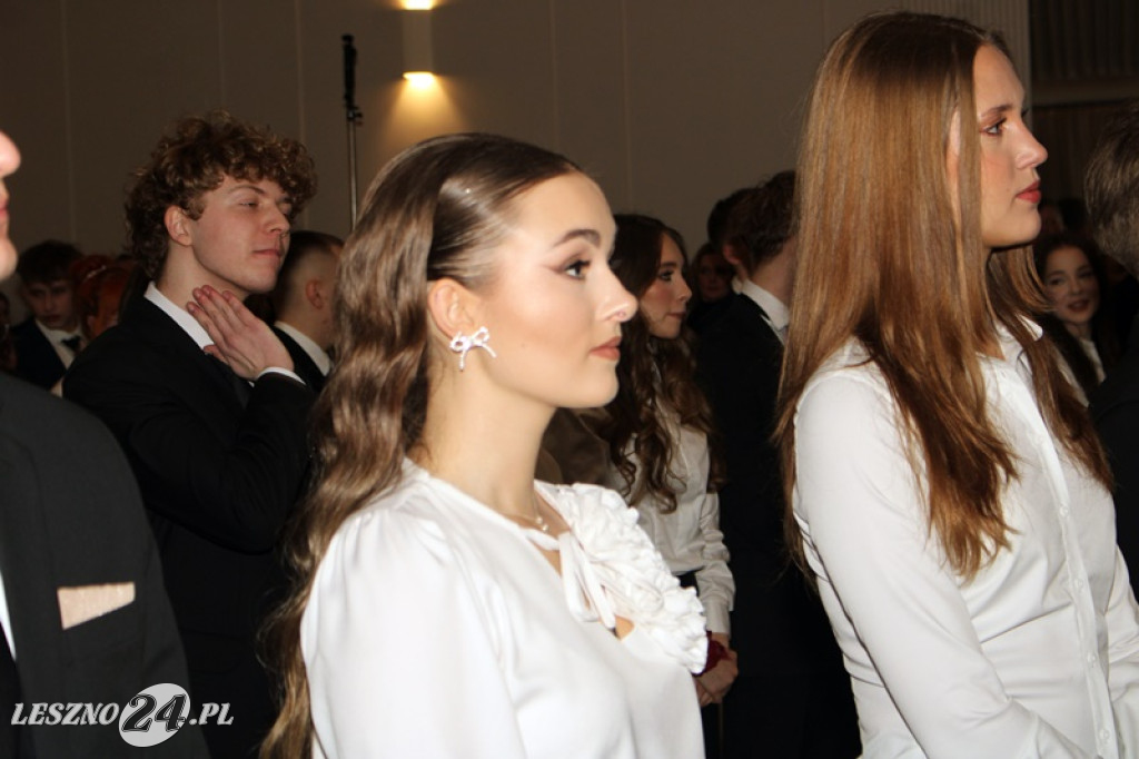 Studniówka II LO w Lesznie w Oazie w Kłodzie