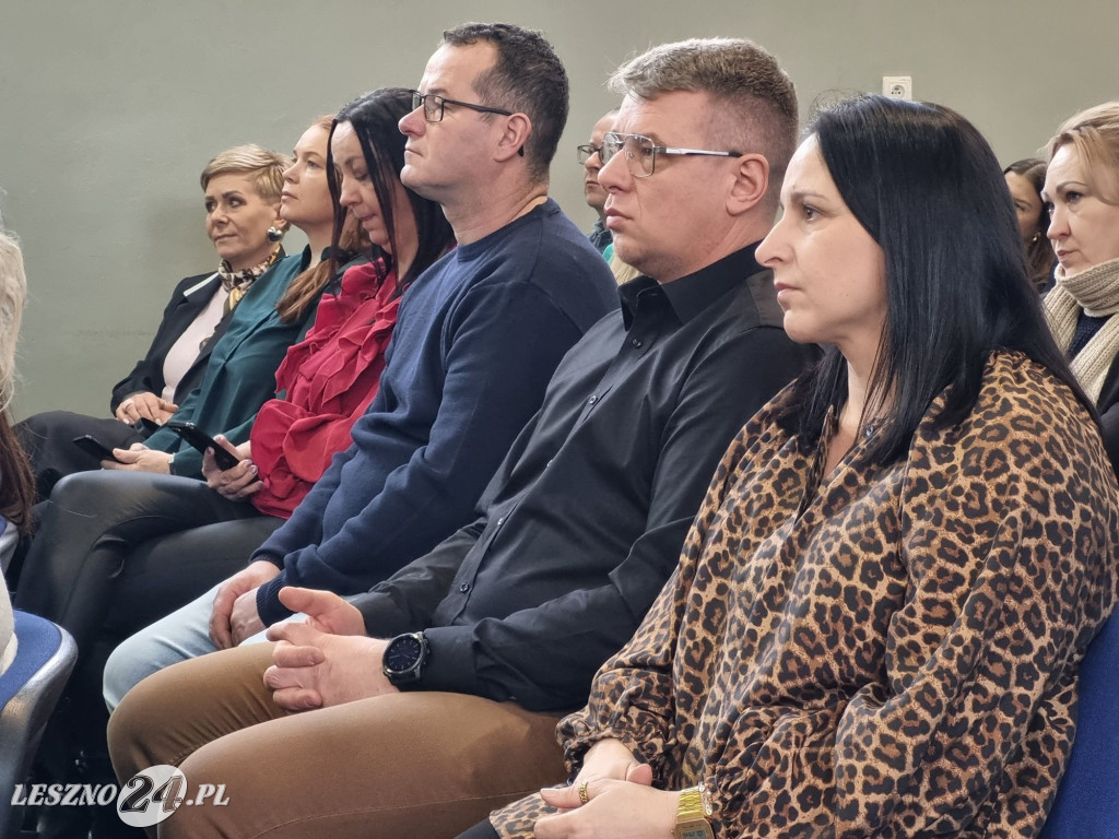 Pasowanie na kadetów w Zespole Szkół nr 4 w Lesznie