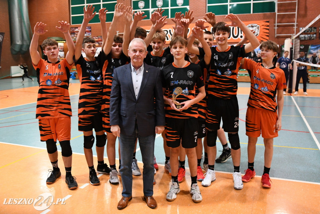 Mistrzostwa Wielkopolski Młodzików w piłce siatkowej w Lesznie