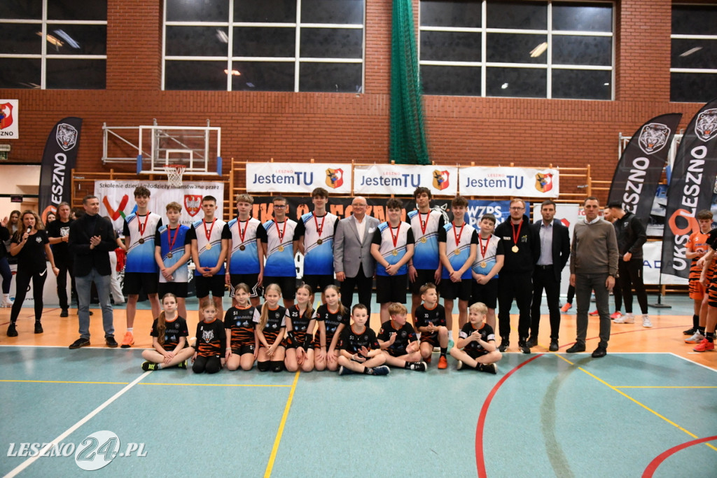 Mistrzostwa Wielkopolski Młodzików w piłce siatkowej w Lesznie