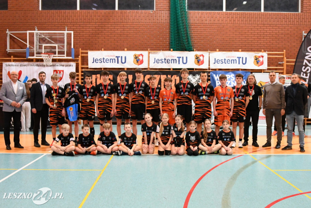 Mistrzostwa Wielkopolski Młodzików w piłce siatkowej w Lesznie