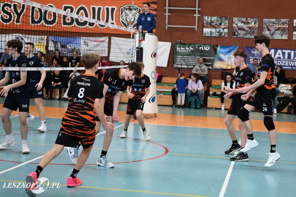 Mistrzostwa Wielkopolski Młodzików w piłce siatkowej w Lesznie