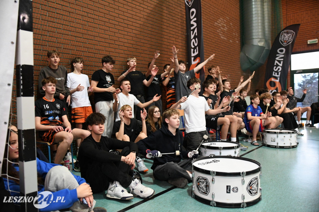 Mistrzostwa Wielkopolski Młodzików w piłce siatkowej w Lesznie