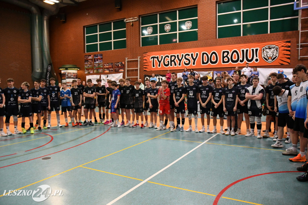 Mistrzostwa Wielkopolski Młodzików w piłce siatkowej w Lesznie