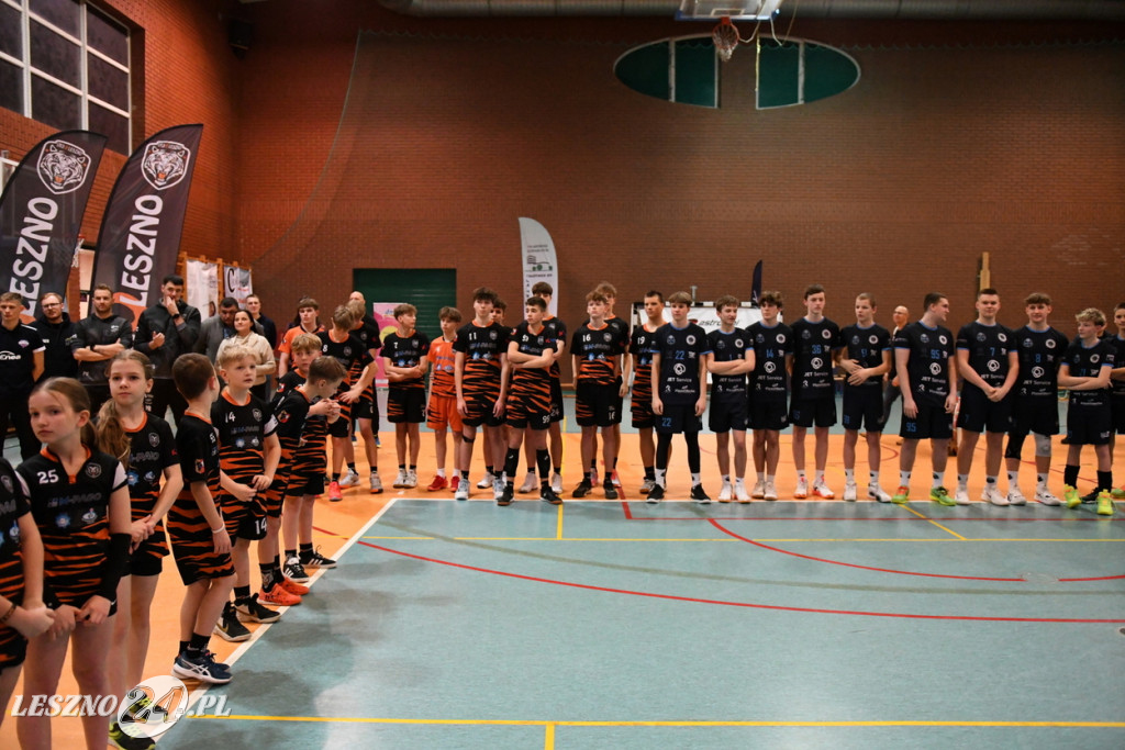 Mistrzostwa Wielkopolski Młodzików w piłce siatkowej w Lesznie