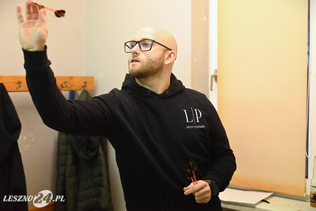 Zawody w darta na Orliku w Garzynie