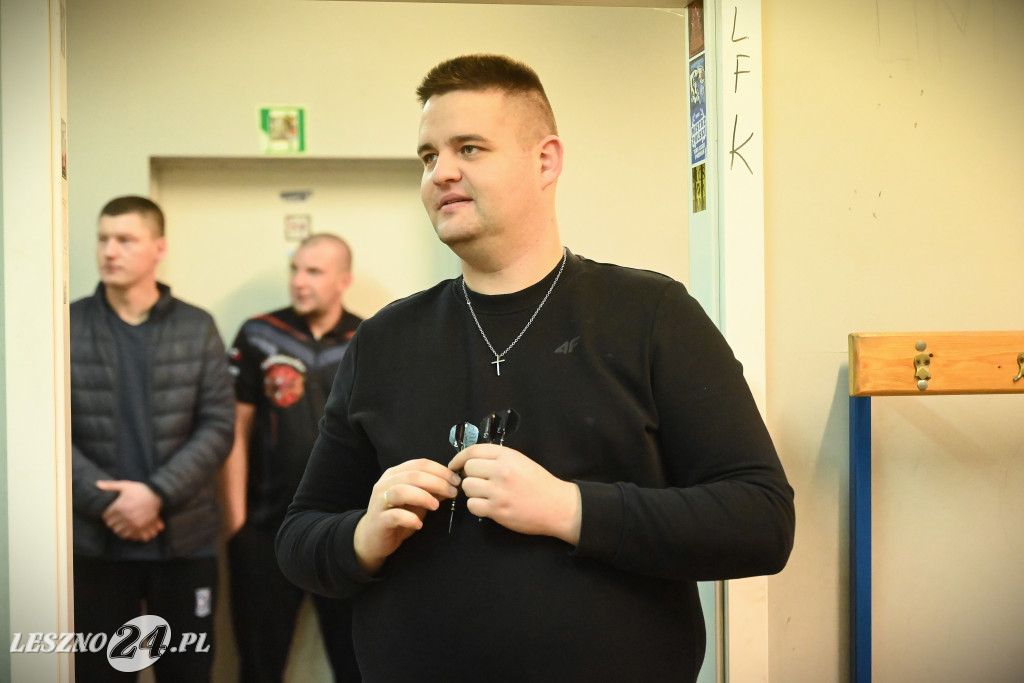 Zawody w darta na Orliku w Garzynie