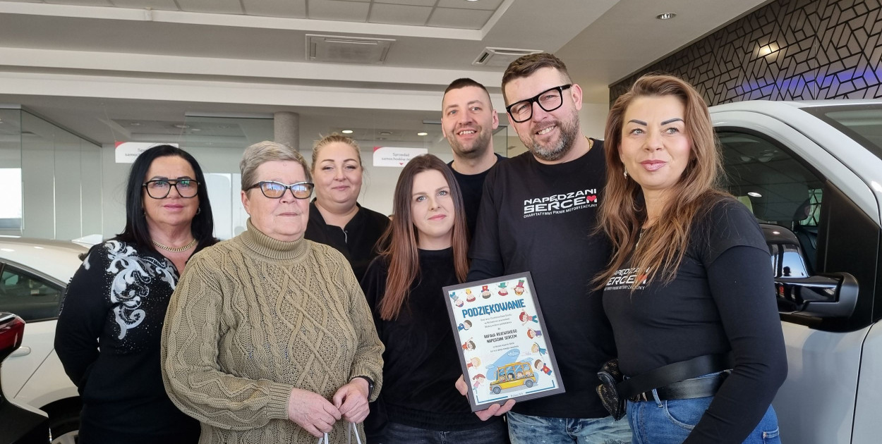 Nowy samochód dla Domu Dziecka we Wschowie