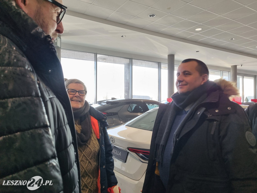 Nowy samochód dla Domu Dziecka we Wschowie