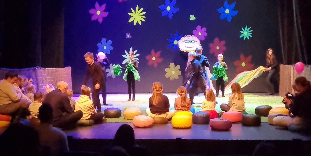 Teatr na sensorach w Teatrze Miejskim w Lesznie