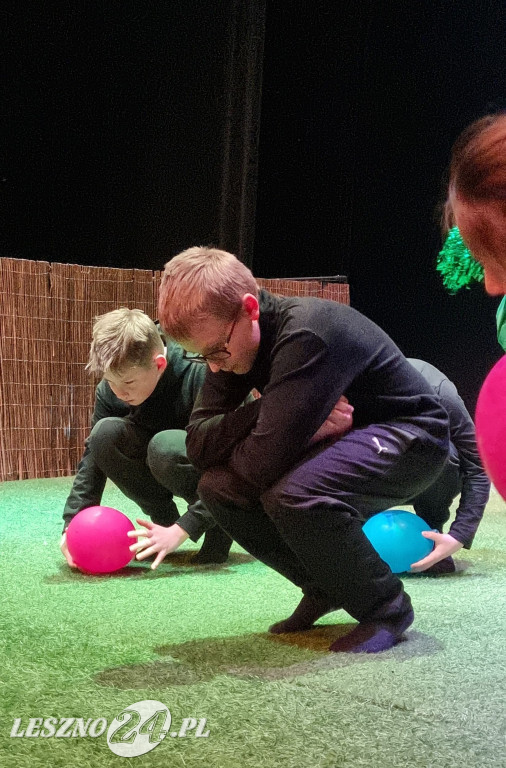 Teatr na sensorach w Teatrze Miejskim w Lesznie