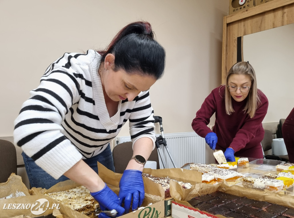 Kiermasz ciasta dla Iwony Giery z Lipna
