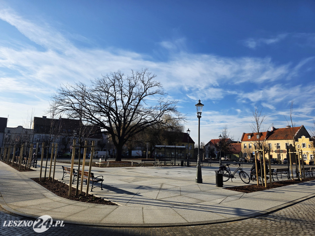 Rynek w Osiecznej po remoncie