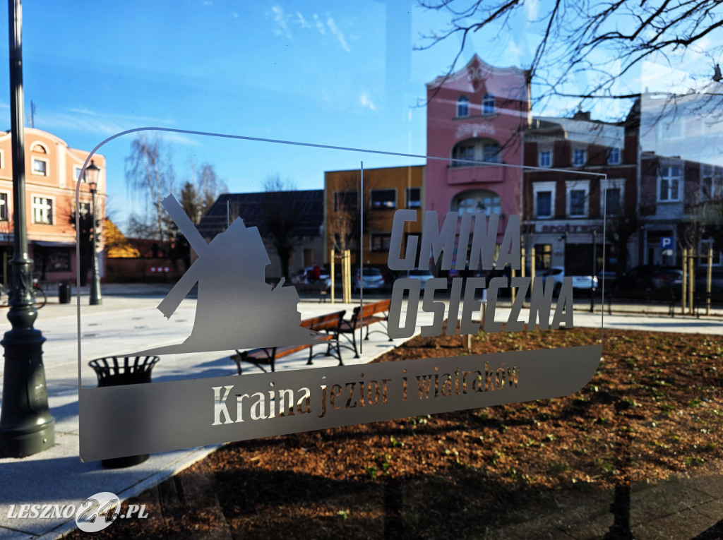 Rynek w Osiecznej po remoncie