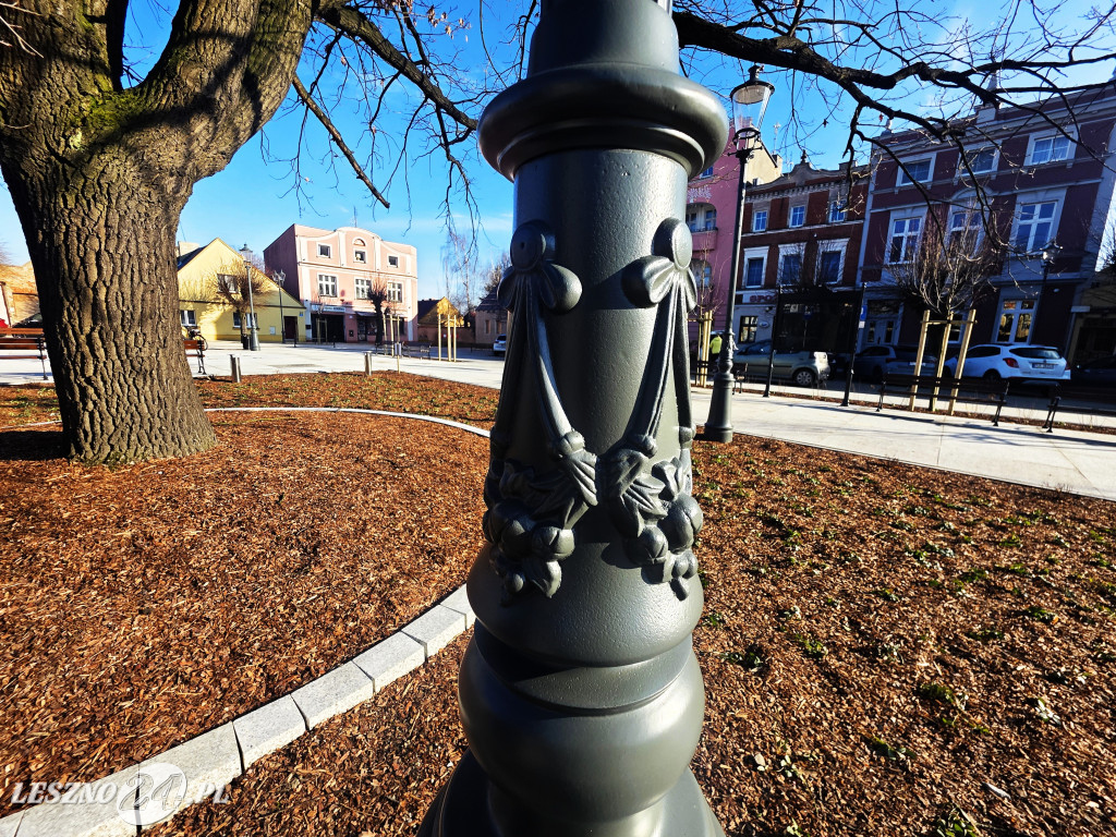 Rynek w Osiecznej po remoncie