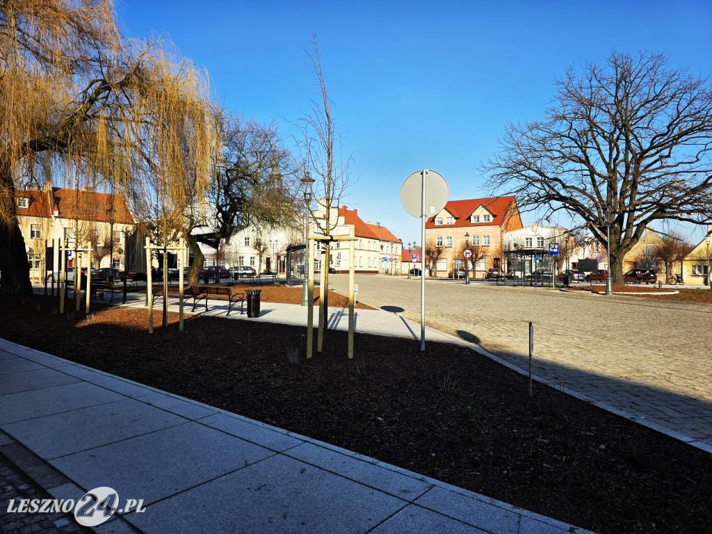 Rynek w Osiecznej po remoncie