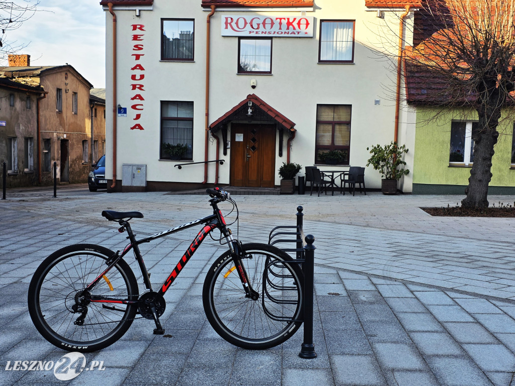 Rynek w Osiecznej po remoncie