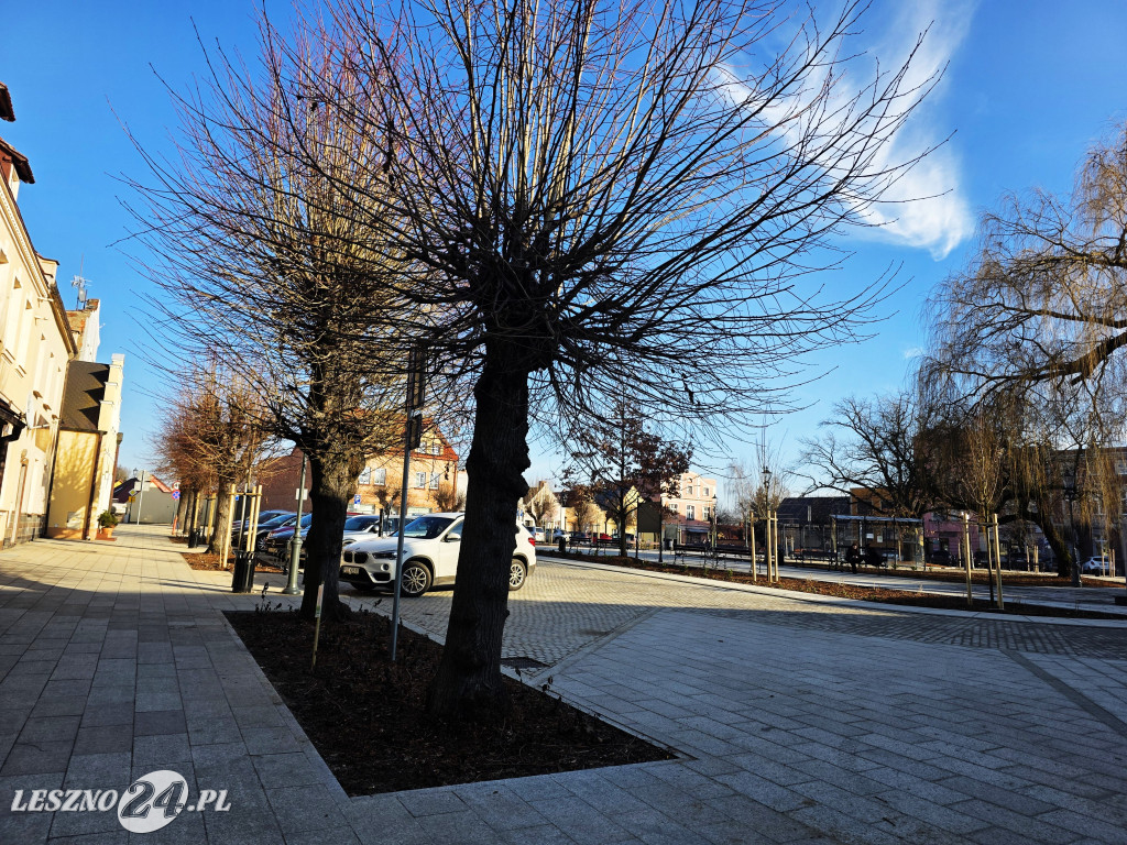 Rynek w Osiecznej po remoncie