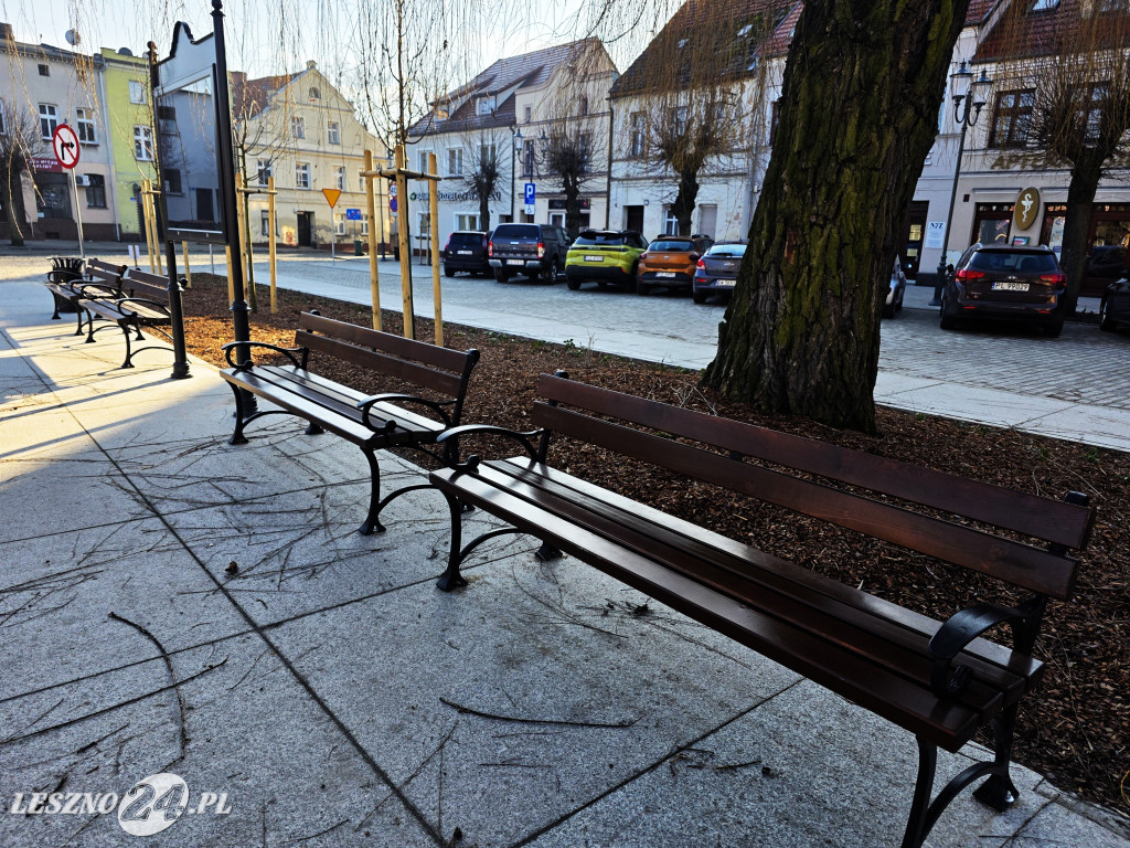Rynek w Osiecznej po remoncie