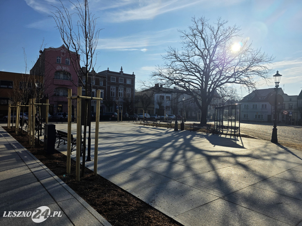Rynek w Osiecznej po remoncie
