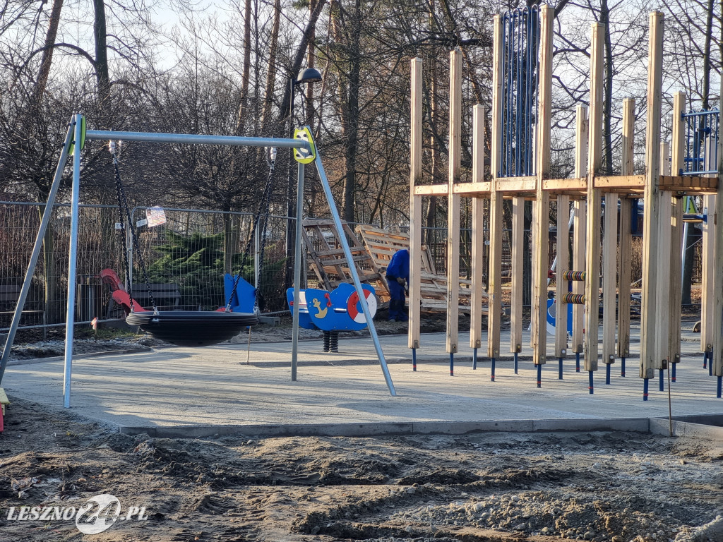 Modernizacja placu zabaw w Parku 1000-lecia w Lesznie