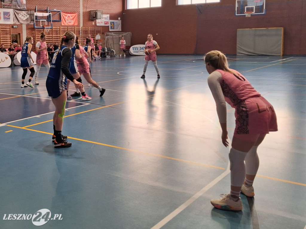 Przegrany mecz koszykarek Lou Tęczy Leszno