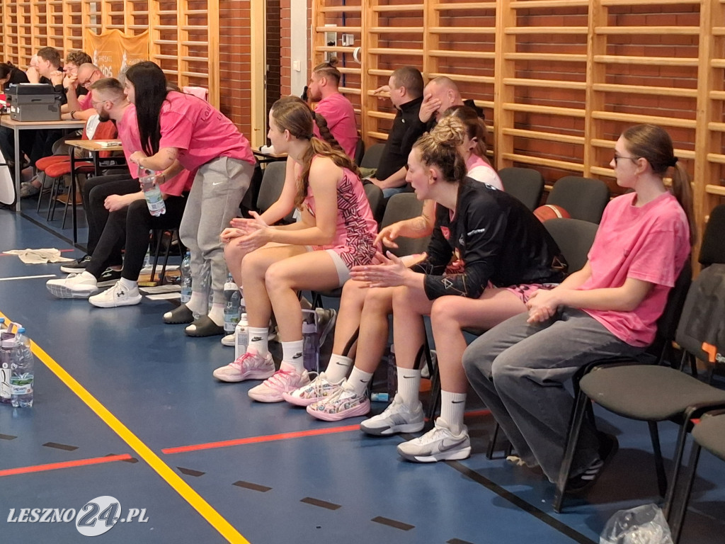 Przegrany mecz koszykarek Lou Tęczy Leszno
