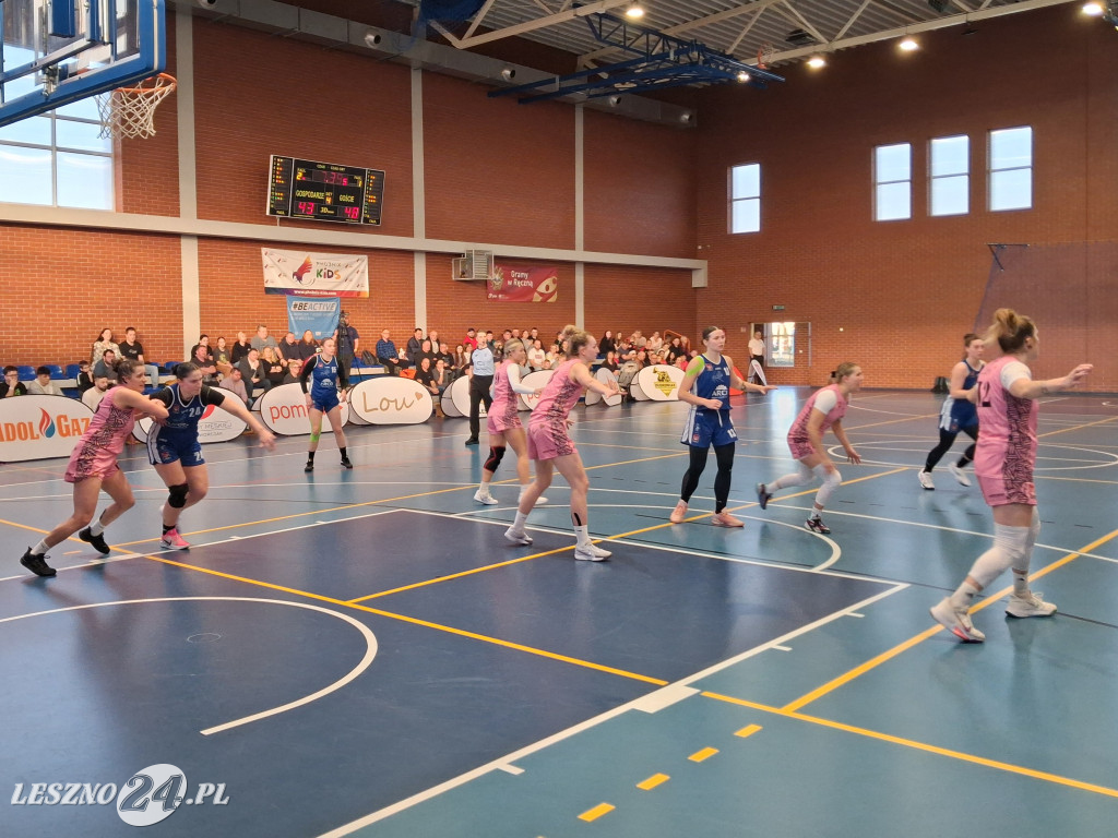 Przegrany mecz koszykarek Lou Tęczy Leszno