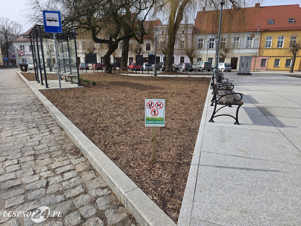 Rynek w Osiecznej po remoncie