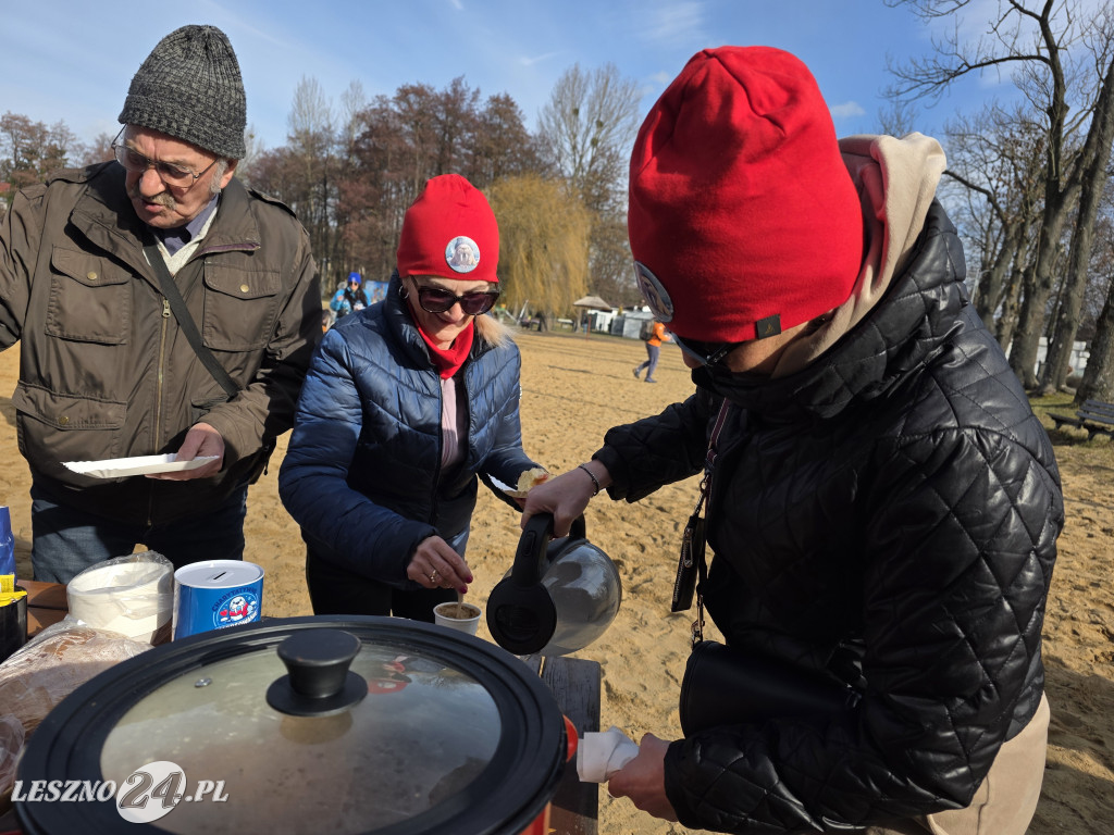 Morsowanie dla Kasi w jeziorze w Osiecznej