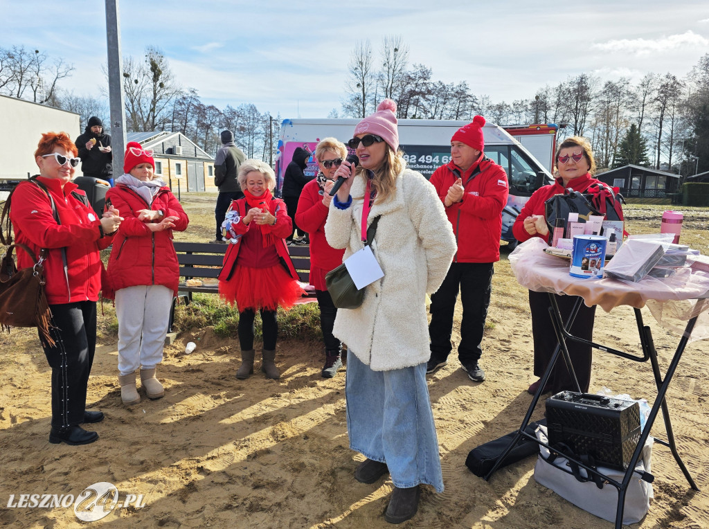 Morsowanie dla Kasi w jeziorze w Osiecznej