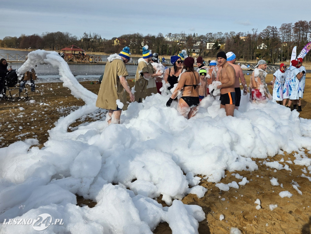 Morsowanie dla Kasi w jeziorze w Osiecznej