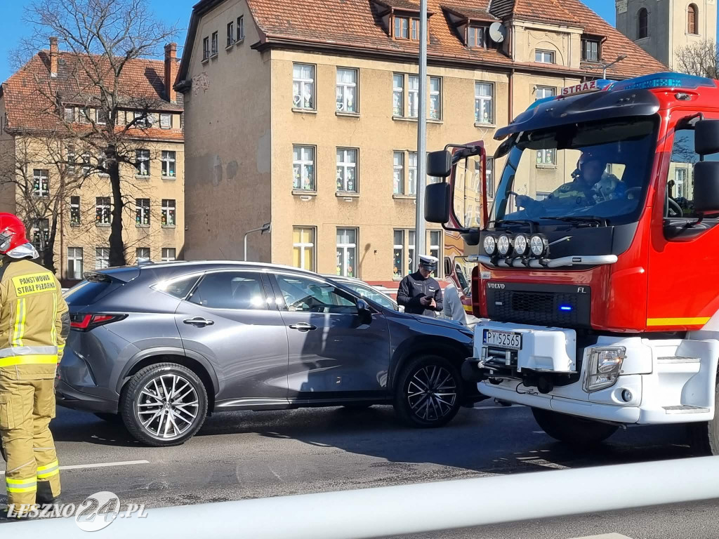 Karambol w Lesznie. Zderzyło się pięć aut