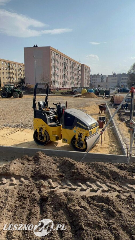 Budowa boiska wielofunkcyjnego przy SP 6 w Lesznie