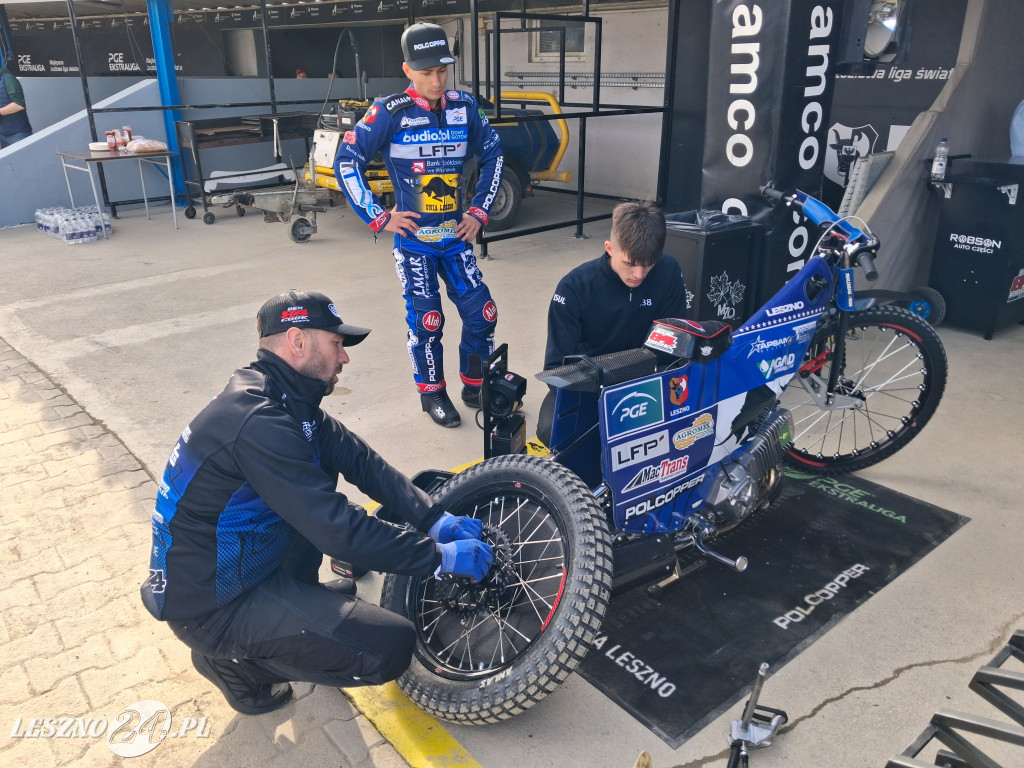 Pierwszy trening żużlowców Fogo Unii na Smoczyku