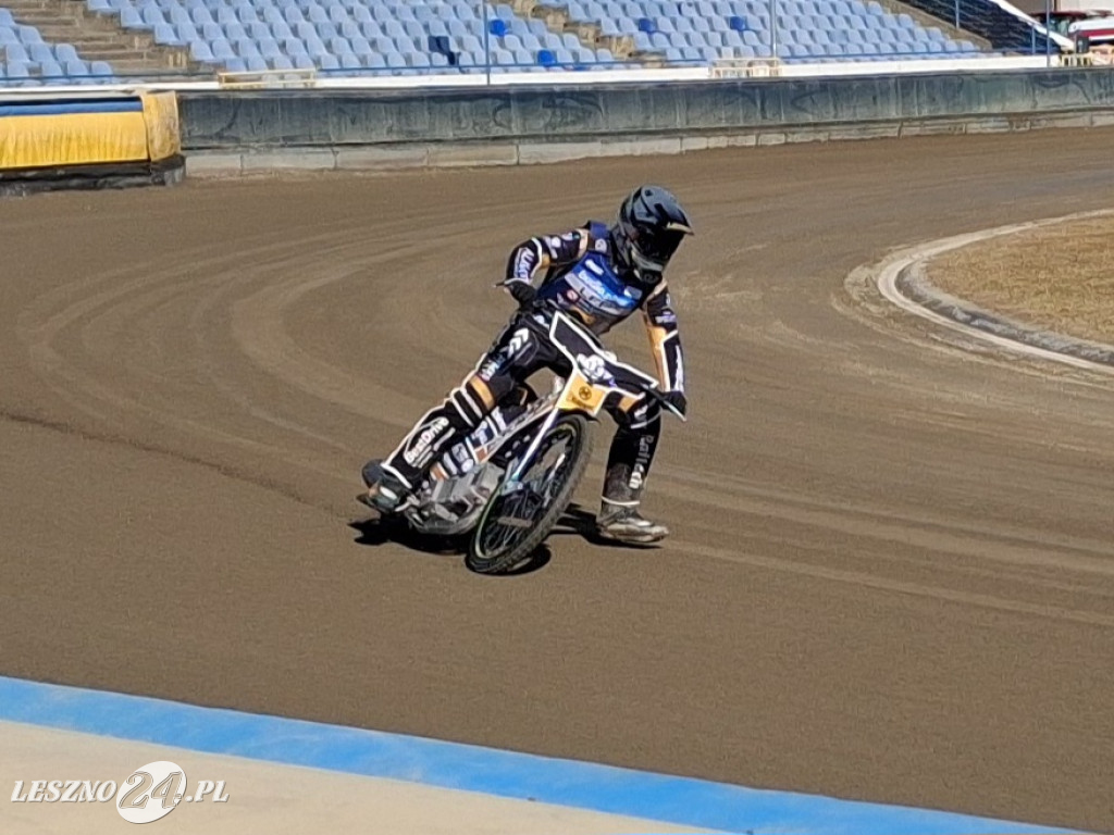 Pierwszy trening żużlowców Fogo Unii na Smoczyku
