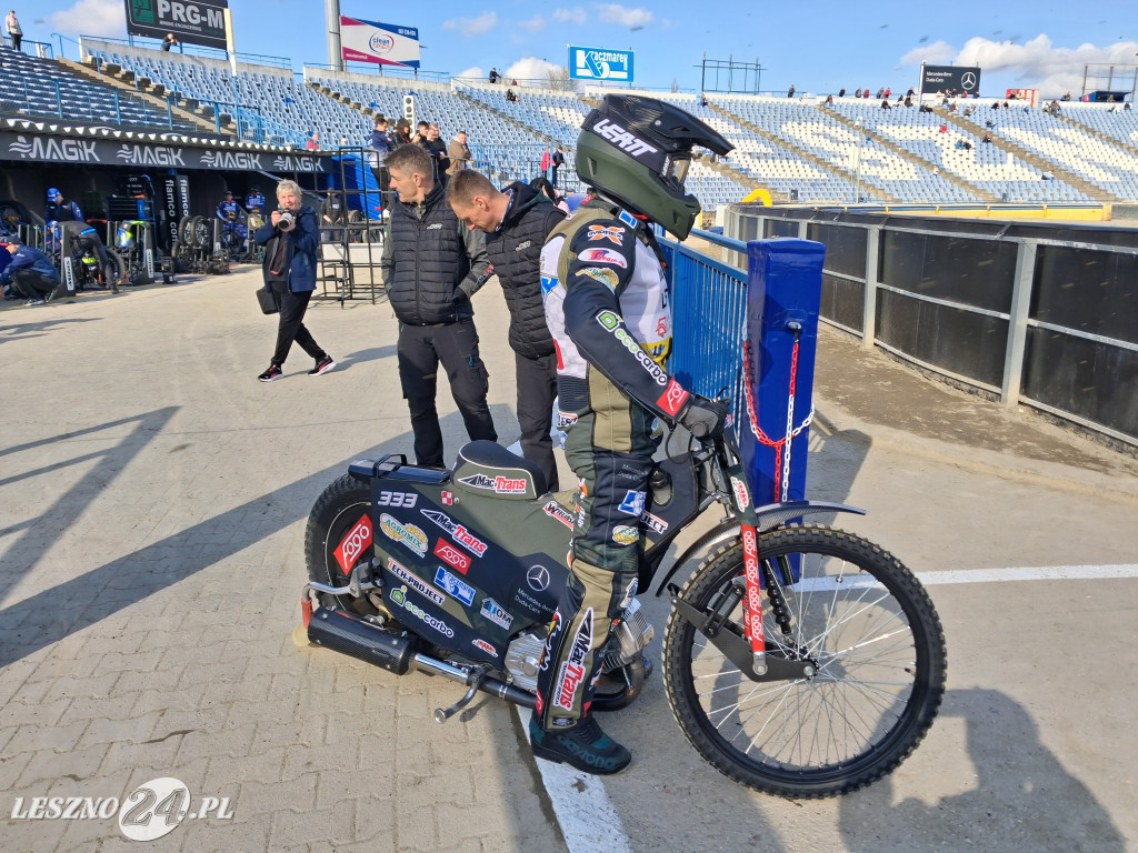 Pierwszy trening żużlowców Fogo Unii na Smoczyku