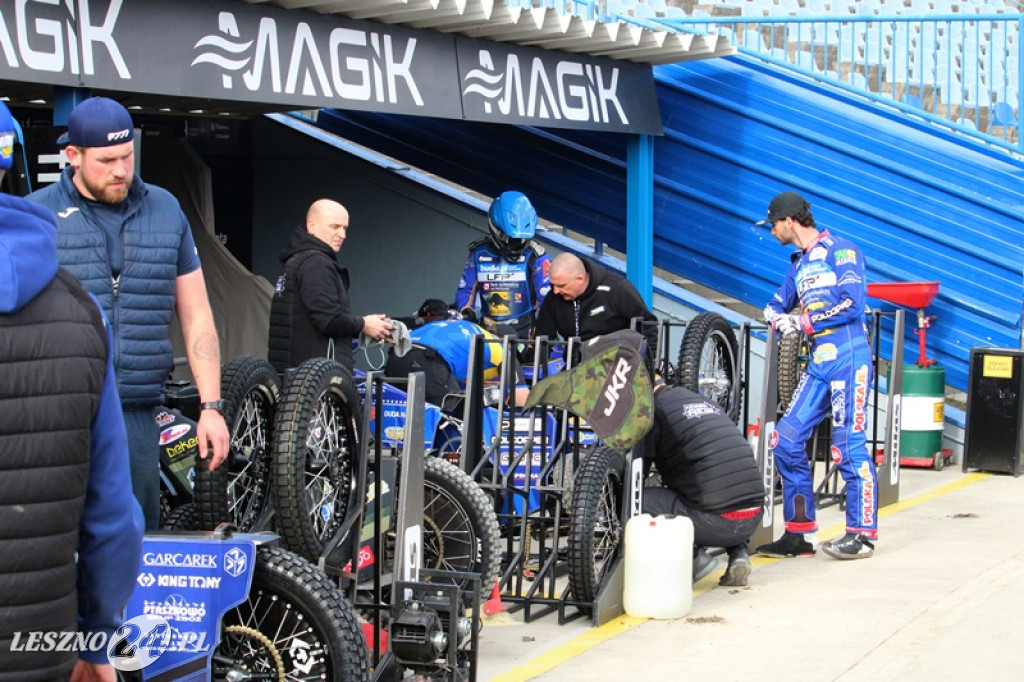 Pierwszy trening żużlowców Fogo Unii na Smoczyku