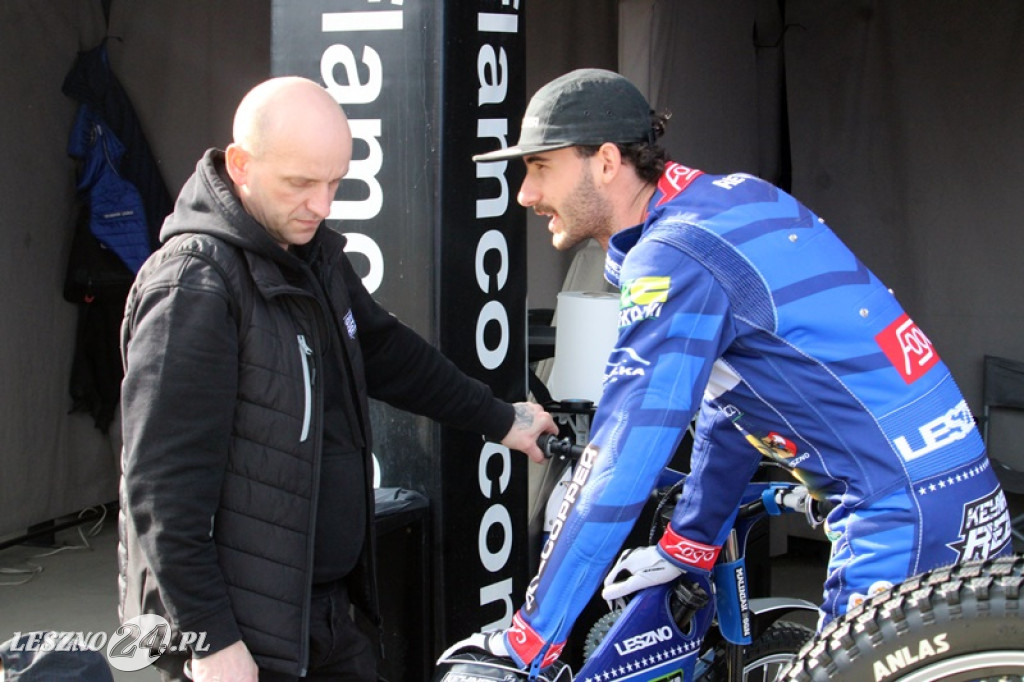 Pierwszy trening żużlowców Fogo Unii na Smoczyku